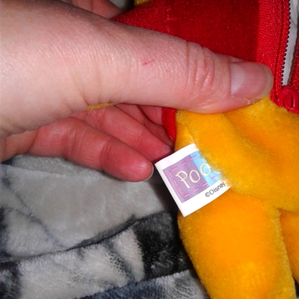 SOLD Mini Winnie the Pooh Wristlet/Keychain - Picture 5 of 8